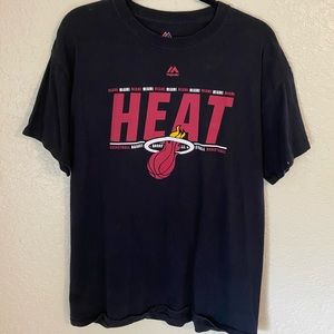 Miami Heat Basketball T-Shirt (Large)